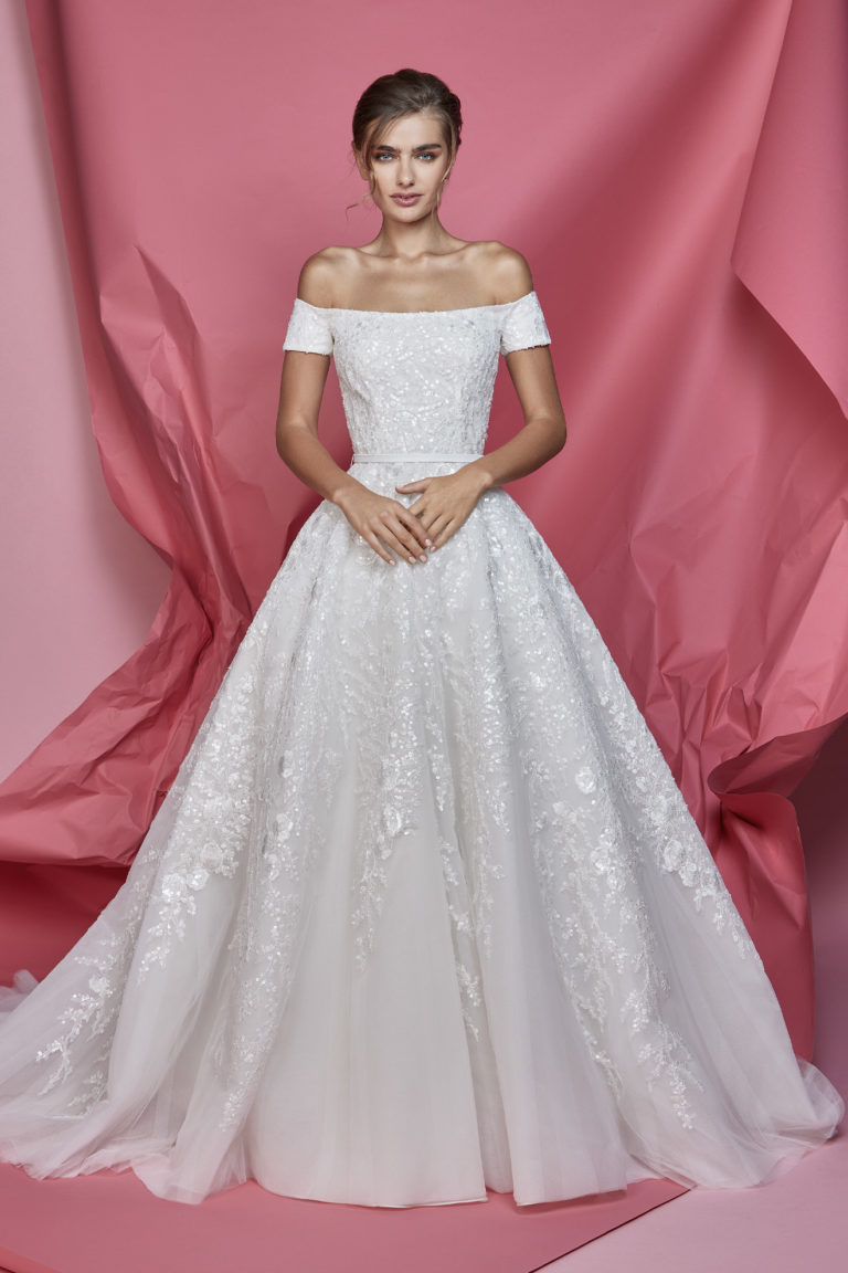 Fully embellished lace with tulle big volume wedding dress with Belt, ready to wear, Bridal.